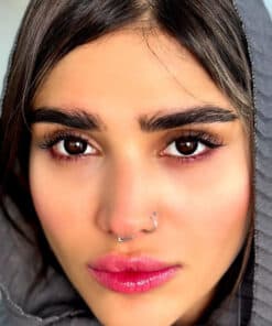 خرید لنز چشم سالانه برند یونیک نچرال بلک
